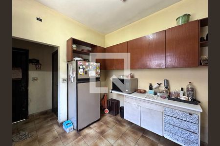 Casa à venda com 405m², 4 quartos e 4 vagasCozinha