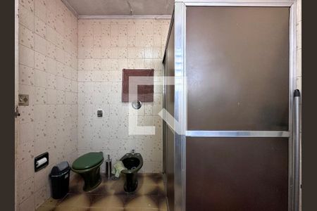 Casa à venda com 405m², 4 quartos e 4 vagasBanheiro Social