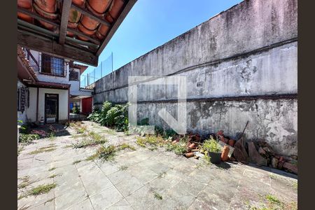 Casa à venda com 405m², 4 quartos e 4 vagasQuintal