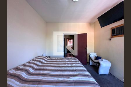 Casa à venda com 405m², 4 quartos e 4 vagasSuíte 