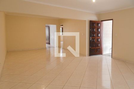 Sala de casa à venda com 4 quartos, 206m² em Vila Barros, Guarulhos