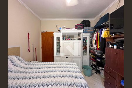 Casa à venda com 225m², 3 quartos e 2 vagasQuarto 3