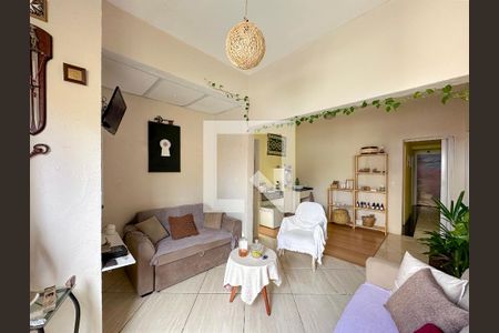 Sala de casa à venda com 3 quartos, 225m² em Vila Congonhas, São Paulo