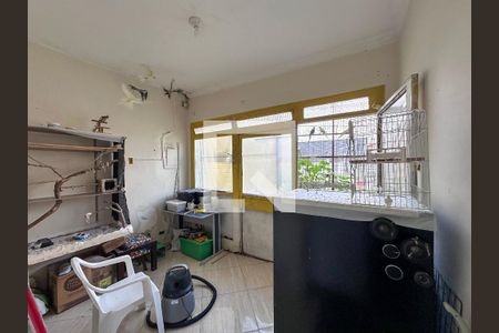 Casa à venda com 225m², 3 quartos e 2 vagasSala