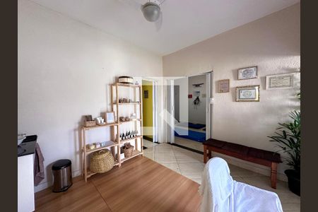 Sala de casa à venda com 3 quartos, 225m² em Vila Congonhas, São Paulo