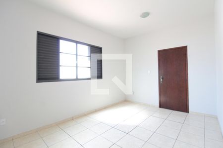 Apartamento para alugar com 90m², 3 quartos e 1 vagaSala