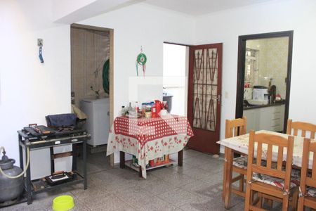 Casa à venda com 112m², 3 quartos e 3 vagasEspaço Gourmet