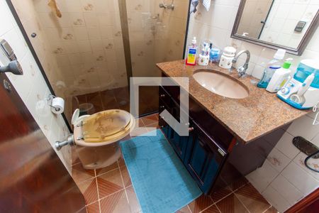 Casa à venda com 190m², 3 quartos e 3 vagas Casa à venda com 190m², 3 quartos e 3 vagasBanheiro da Suíte