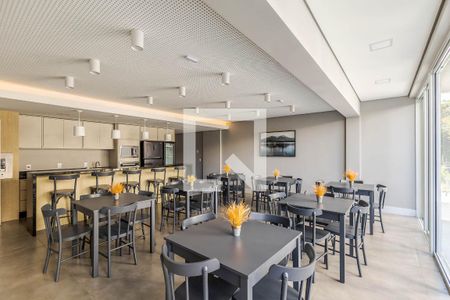 Apartamento à venda com 70m², 2 quartos e sem vagaÁrea comum - Salão de festas