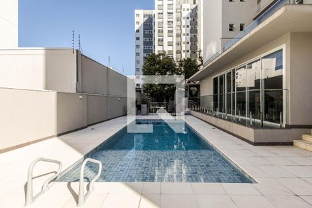 Apartamento à venda com 70m², 2 quartos e sem vagaÁrea comum - Piscina