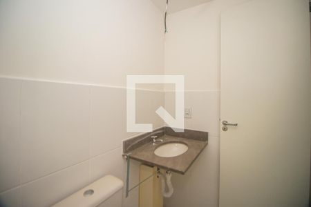 Apartamento para alugar com 60m², 2 quartos e sem vagaBanheiro da Suíte