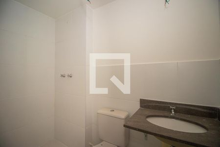 Apartamento para alugar com 60m², 2 quartos e sem vagaBanheiro da Suíte