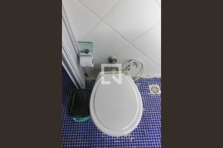 Casa de condomínio à venda com 650m², 2 quartos e 1 vagaSuíte - Banheiro