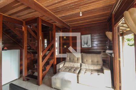 Sala de casa de condomínio à venda com 2 quartos, 650m² em Vargem Grande, Rio de Janeiro