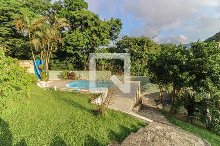 Casa de condomínio à venda com 650m², 2 quartos e 1 vagaÁrea externa