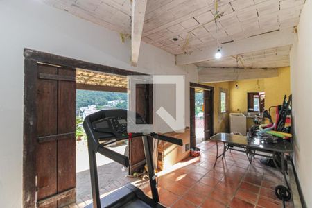 Casa de condomínio à venda com 650m², 2 quartos e 1 vagaSalão e Lavanderia