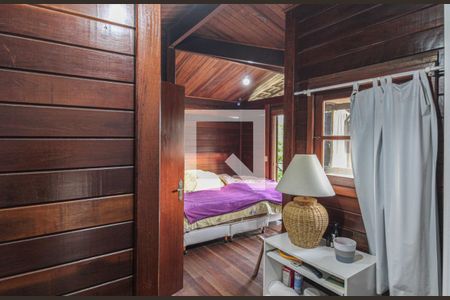 Casa de condomínio à venda com 650m², 2 quartos e 1 vagaSuíte