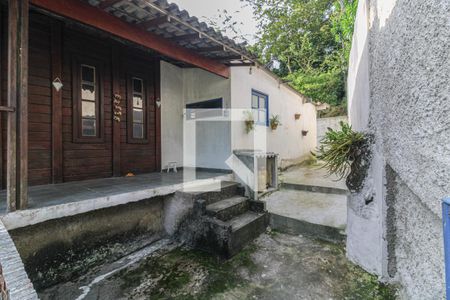 Casa de condomínio à venda com 650m², 2 quartos e 1 vagaÁrea externa