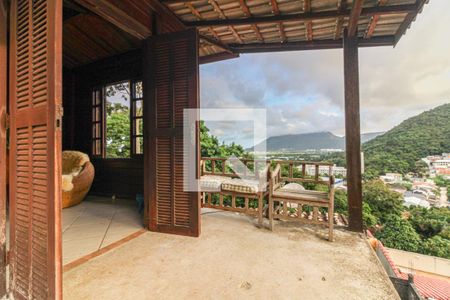 Varanda de casa de condomínio à venda com 2 quartos, 650m² em Vargem Grande, Rio de Janeiro