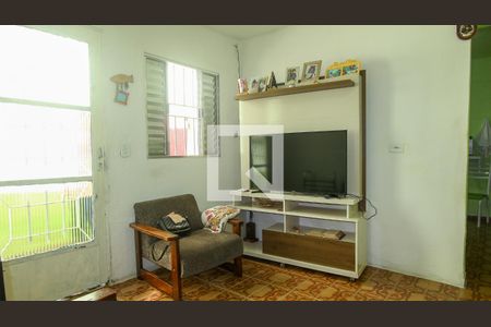 Casa à venda com 250m², 2 quartos e 1 vagaSala