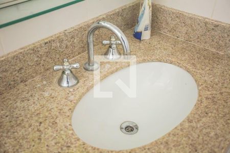 Apartamento à venda com 67m², 2 quartos e 1 vagaBanheiro 2