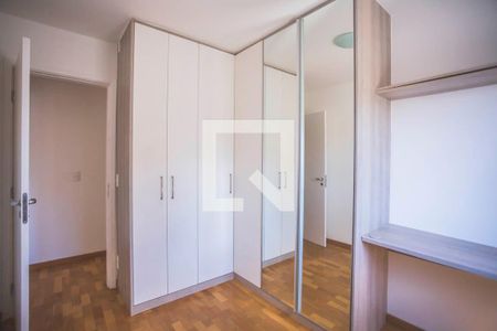 Apartamento à venda com 67m², 2 quartos e 1 vagaQuarto 2