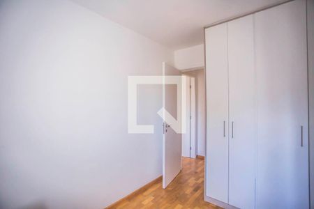 Apartamento à venda com 67m², 2 quartos e 1 vagaQuarto 2
