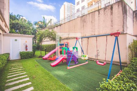 Apartamento à venda com 67m², 2 quartos e 1 vagaÁrea Comum - Playground