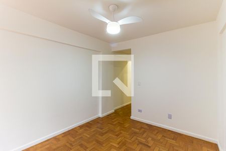 Studio à venda com 40m², 1 quarto e sem vagaSala