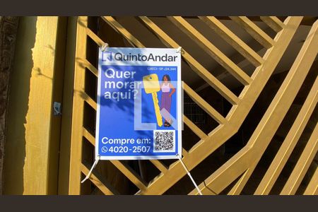 Casa à venda com 190m², 4 quartos e 2 vagas Casa à venda com 190m², 4 quartos e 2 vagasPlaca