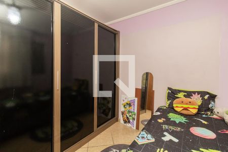 Casa à venda com 190m², 4 quartos e 2 vagas Casa à venda com 190m², 4 quartos e 2 vagasQuarto 2