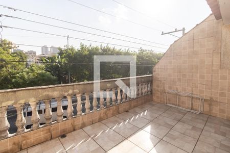 Casa à venda com 190m², 4 quartos e 2 vagas Casa à venda com 190m², 4 quartos e 2 vagasVaranda do Quarto 1