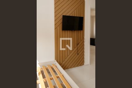 Quarto 2 de apartamento para alugar com 2 quartos, 42m² em Vila Santos, São Paulo