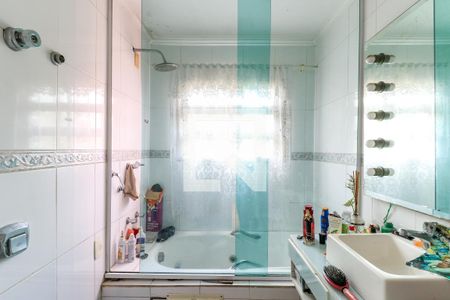 Casa para alugar com 400m², 5 quartos e 3 vagas Casa para alugar com 400m², 5 quartos e 3 vagasBanheiro da Suíte