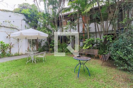 Casa para alugar com 400m², 5 quartos e 3 vagas Casa para alugar com 400m², 5 quartos e 3 vagasJardim