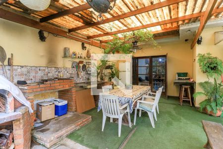 Casa para alugar com 400m², 5 quartos e 3 vagas Casa para alugar com 400m², 5 quartos e 3 vagasChurrasqueira