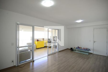 Sala de apartamento para alugar com 3 quartos, 125m² em Jardim da Gloria, São Paulo