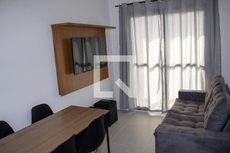 Sala de apartamento para alugar com 1 quarto, 36m² em Jacarepaguá, Rio de Janeiro
