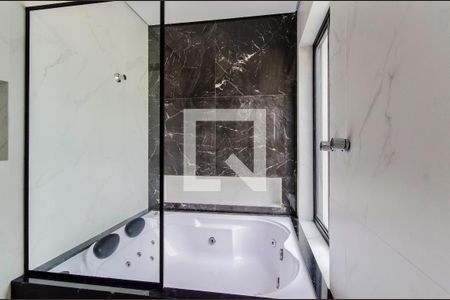 Casa à venda com 200m², 4 quartos e 2 vagasBanheiro da Suíte 2