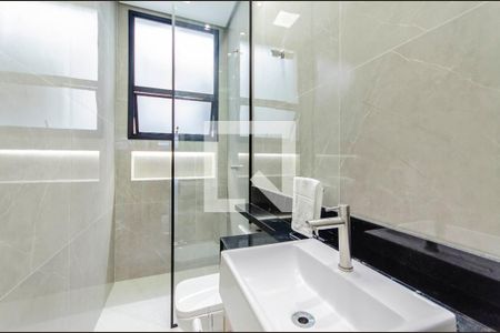 Casa à venda com 200m², 4 quartos e 2 vagasBanheiro Social