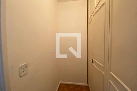 Quarto de Serviço de apartamento para alugar com 2 quartos, 86m² em Laranjeiras, Rio de Janeiro