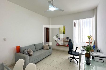 Sala de apartamento à venda com 1 quarto, 55m² em Copacabana, Rio de Janeiro