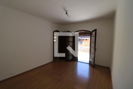 Suíte de casa à venda com 3 quartos, 180m² em Jardim Piqueroby, São Paulo