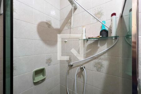 Casa à venda com 200m², 3 quartos e 2 vagas Casa à venda com 200m², 3 quartos e 2 vagasBanheiro do quarto 1