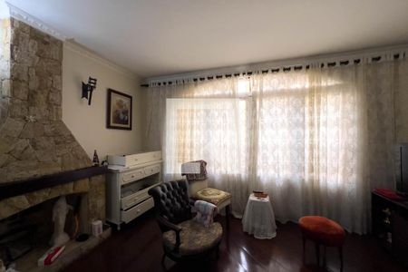 Sala de casa à venda com 3 quartos, 200m² em Vila Monumento, São Paulo