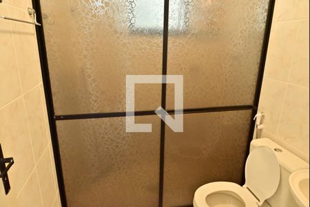 Banheiro de apartamento para alugar com 1 quarto, 40m² em Aviação, Praia Grande