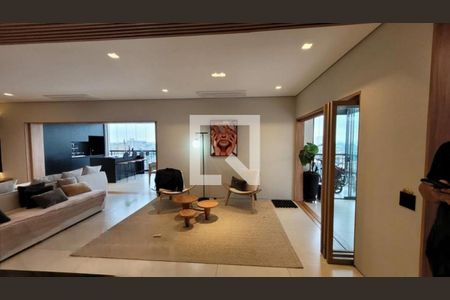 Apartamento à venda com 256m², 3 quartos e 5 vagas