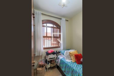 Casa para alugar com 160m², 3 quartos e 2 vagasQuarto 2