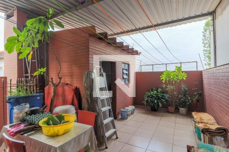 Casa para alugar com 160m², 3 quartos e 2 vagasQuintal