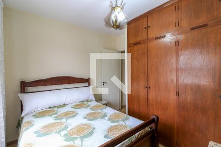 Casa para alugar com 160m², 3 quartos e 2 vagasQuarto 1